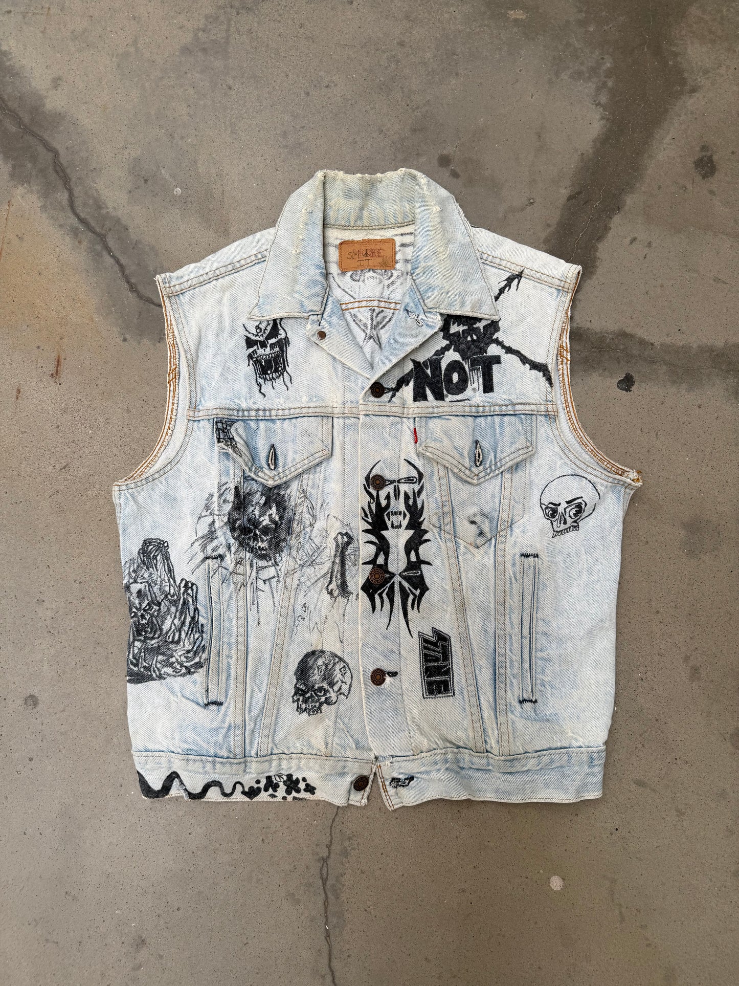 1980s Levis Hand Drawn Punk/Grunge Art Denim Vest - M