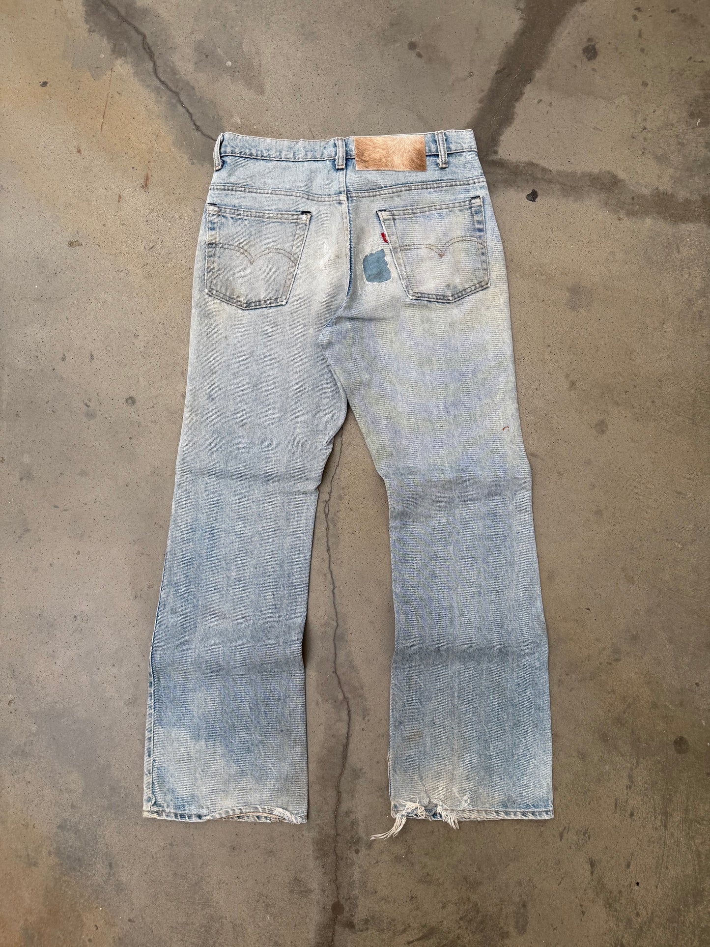 1970s Levis 517 Distressed & Faded Bootcut Jeans - 32X31
