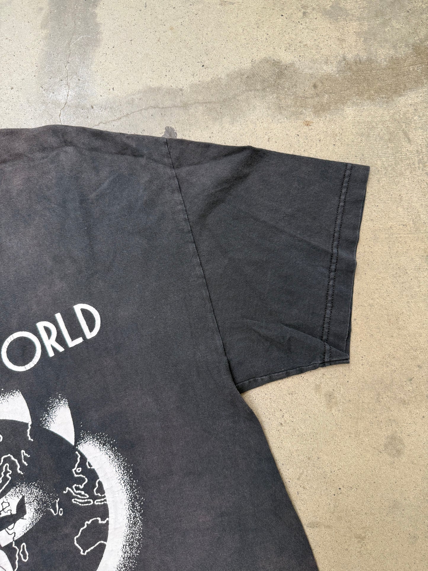 1990s Brave New World Book Tee - XL