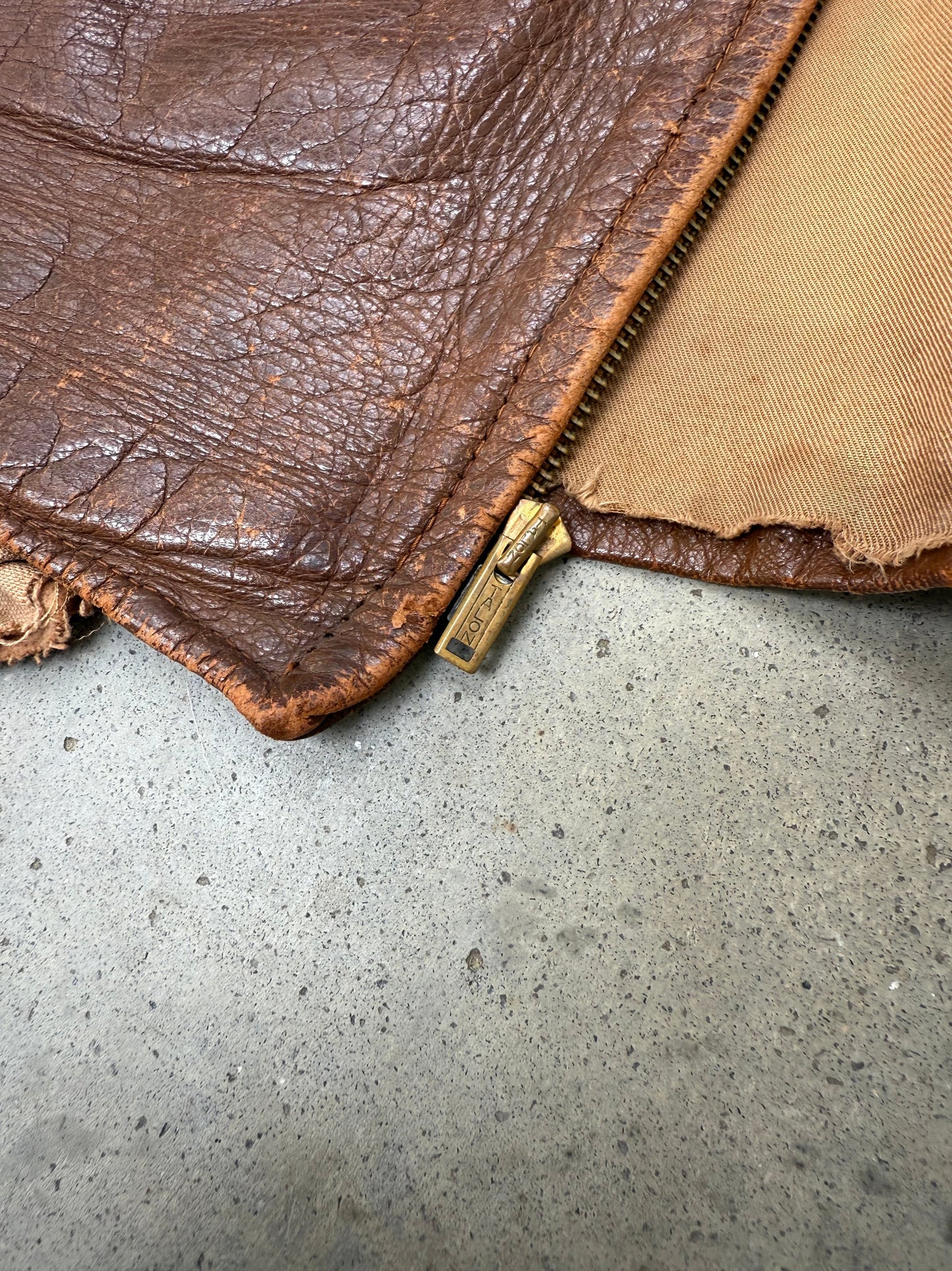 1940s Singer Branded Brown Leather Jacket - M