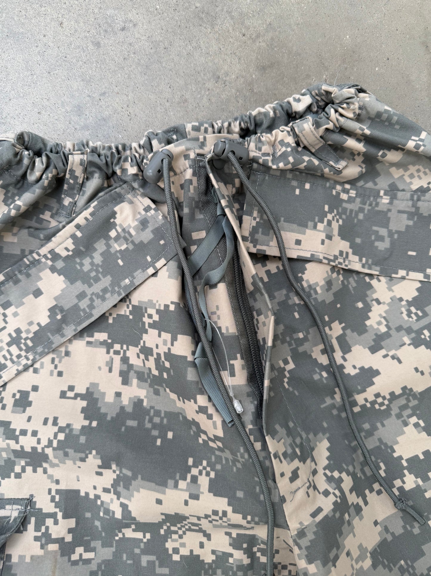 2000s Digital Camo GORE-TEX Military Cargo Pants - S