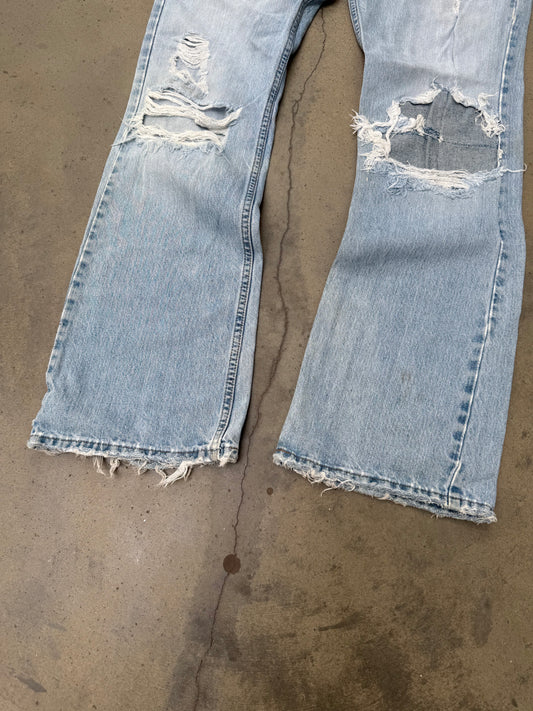2000s Levis 527 Distressed & Repaired Bootcut Jeans - 32X34