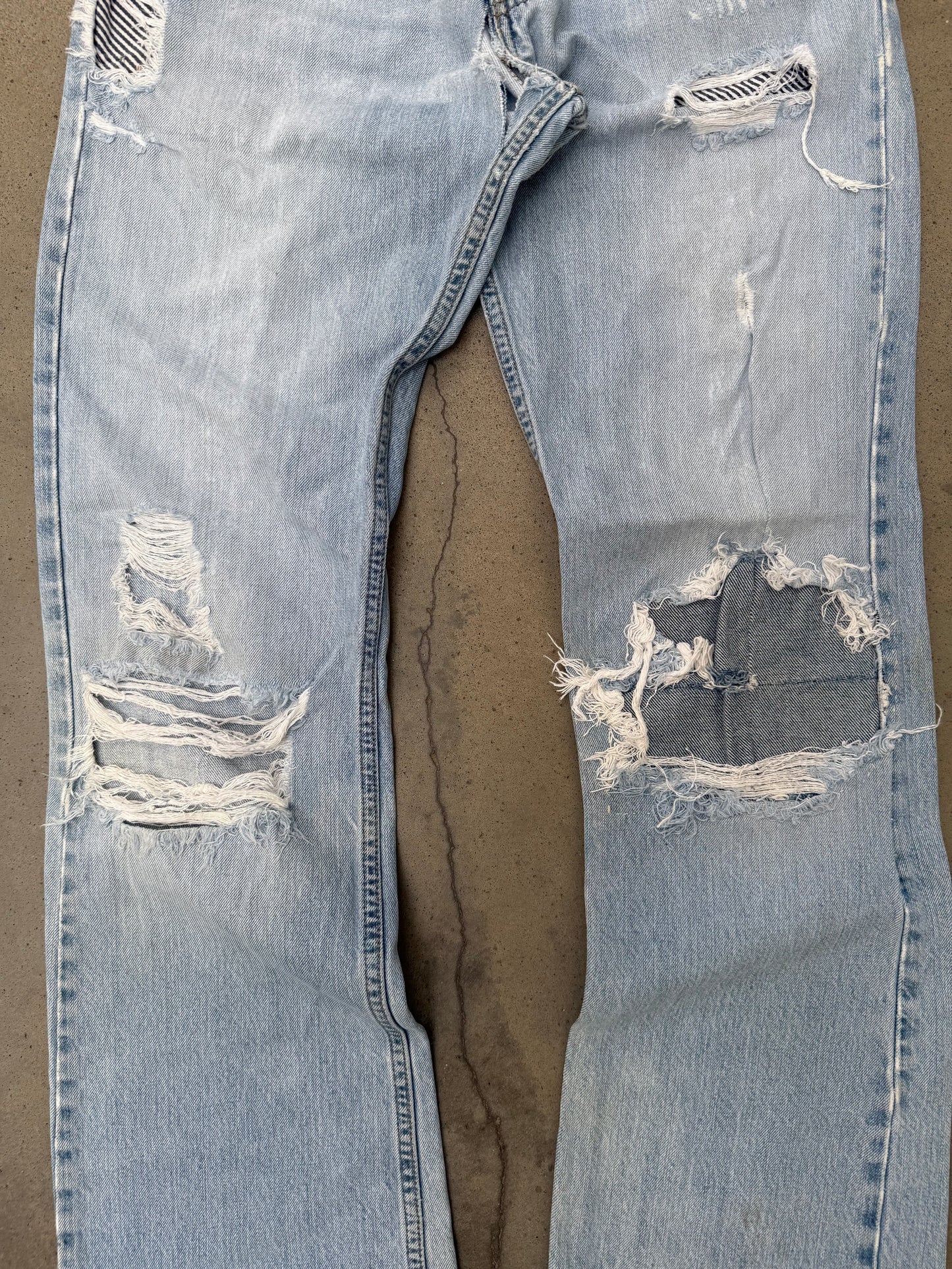 2000s Levis 527 Distressed & Repaired Bootcut Jeans - 32X34
