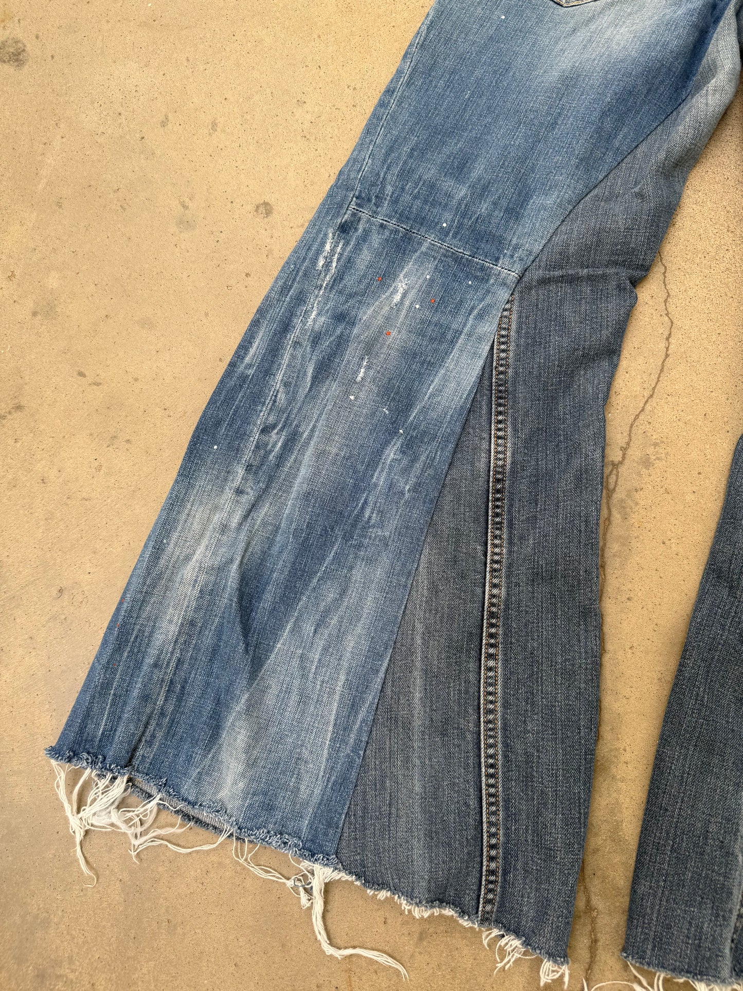 2000s DSQUARED2 Flared Low Rise Jeans - 32X29