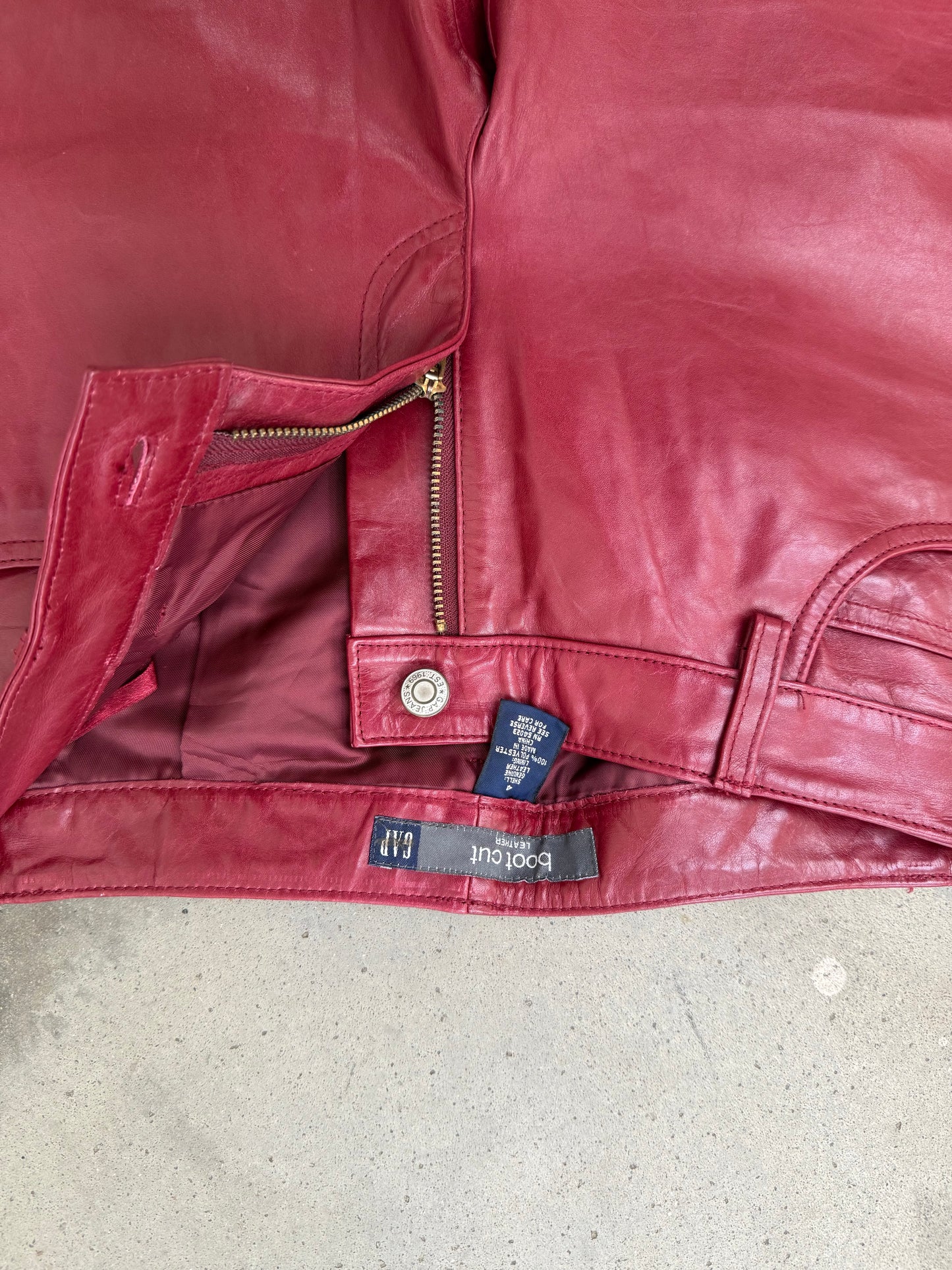 1990s Gap Red Leather Pants - 28X31