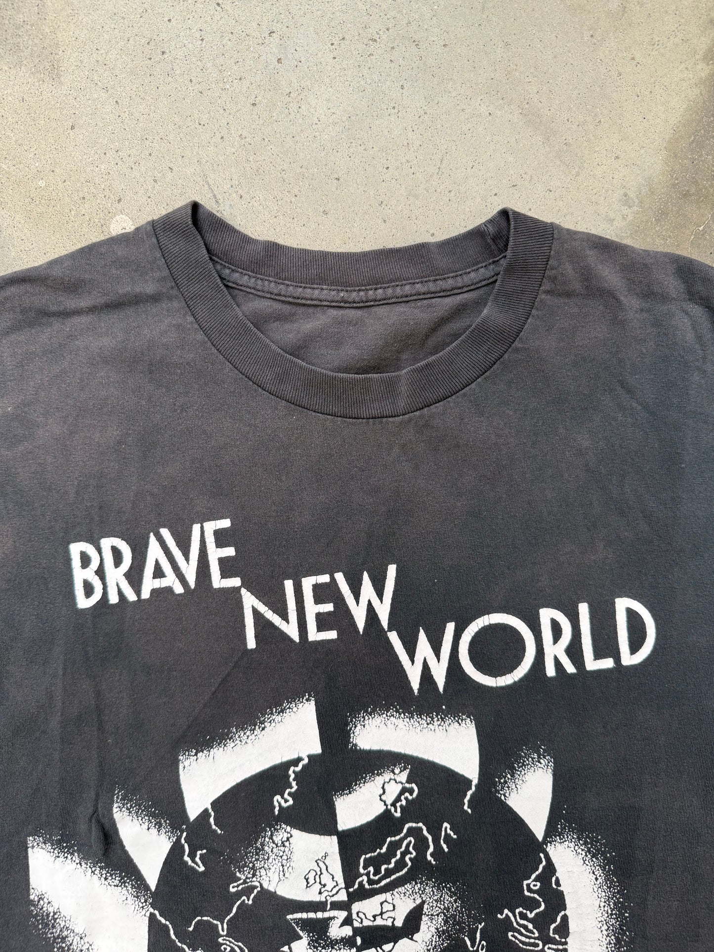 1990s Brave New World Book Tee - XL