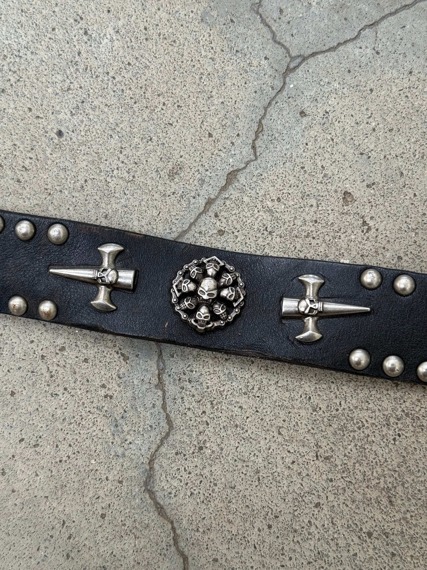 1990s Leather Studded Dagger Belt - 33"
