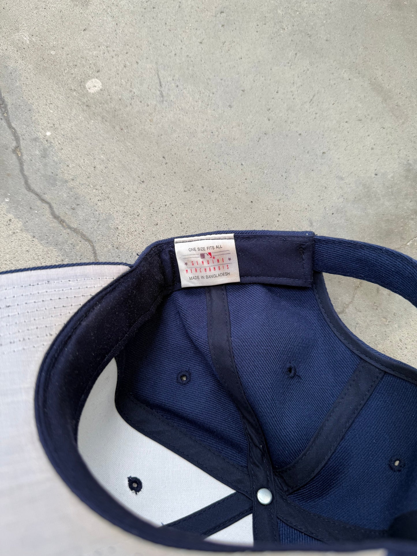 2000s Yankees Big Logo Hat - OS